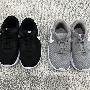 Sneakers with no tie elastic laces X2 (Nike)